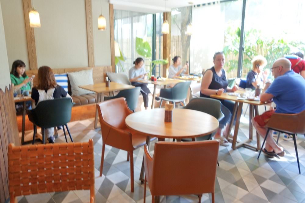 37 曼谷卡拉羅姆飯店KaRaARom Hotel實際住宿評價 早餐菜色與咖啡廳